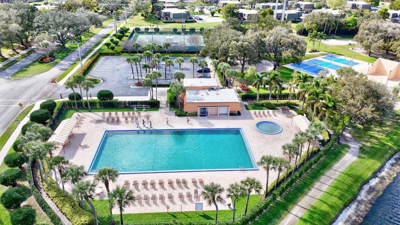 1117 11th Way, West Palm Beach, FL 33407 Photo