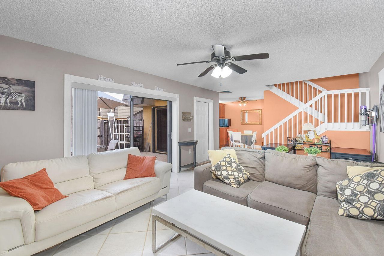 1117 11th Way, West Palm Beach, FL 33407 Photo