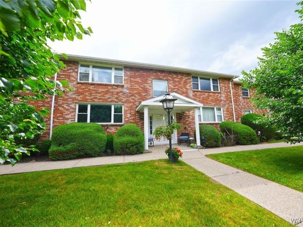 59 Old Lyme Drive, Unit 3, Buffalo, NY 14221