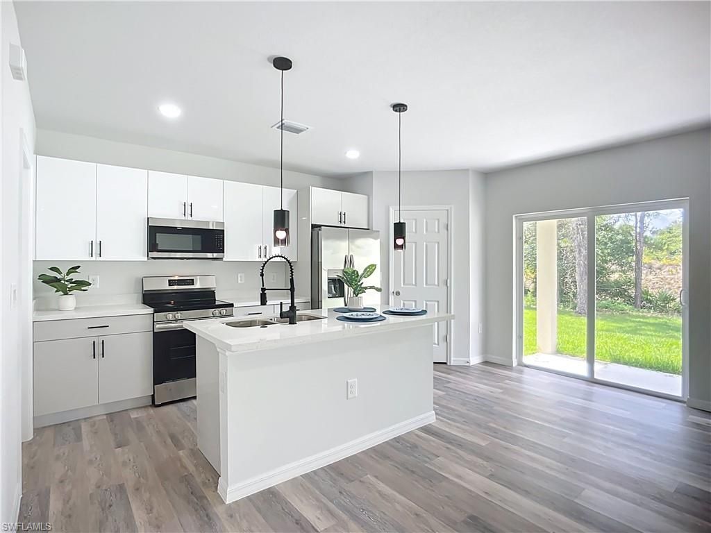 912 Anthony St E, Lehigh Acres, FL 33974 Photo