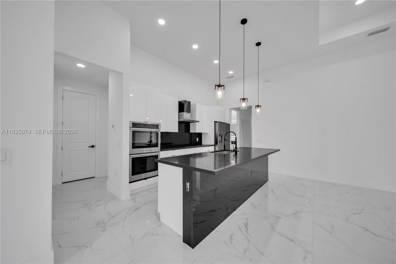 1215 Fitch Ave, Lehigh Acres, FL 33972 Photo