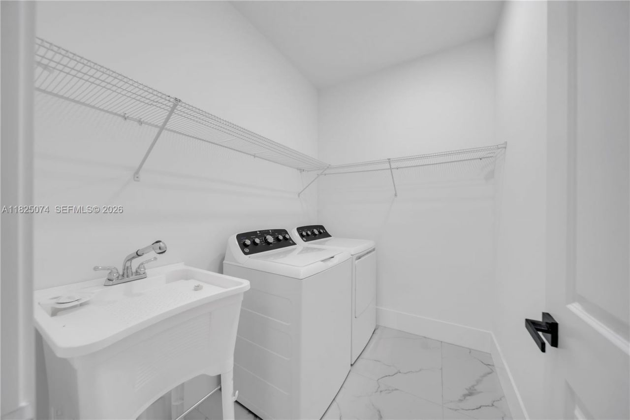 1215 Fitch Ave, Lehigh Acres, FL 33972 Photo