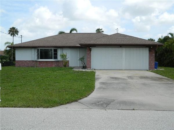6408 Cocos DR, FORT MYERS, FL 33908