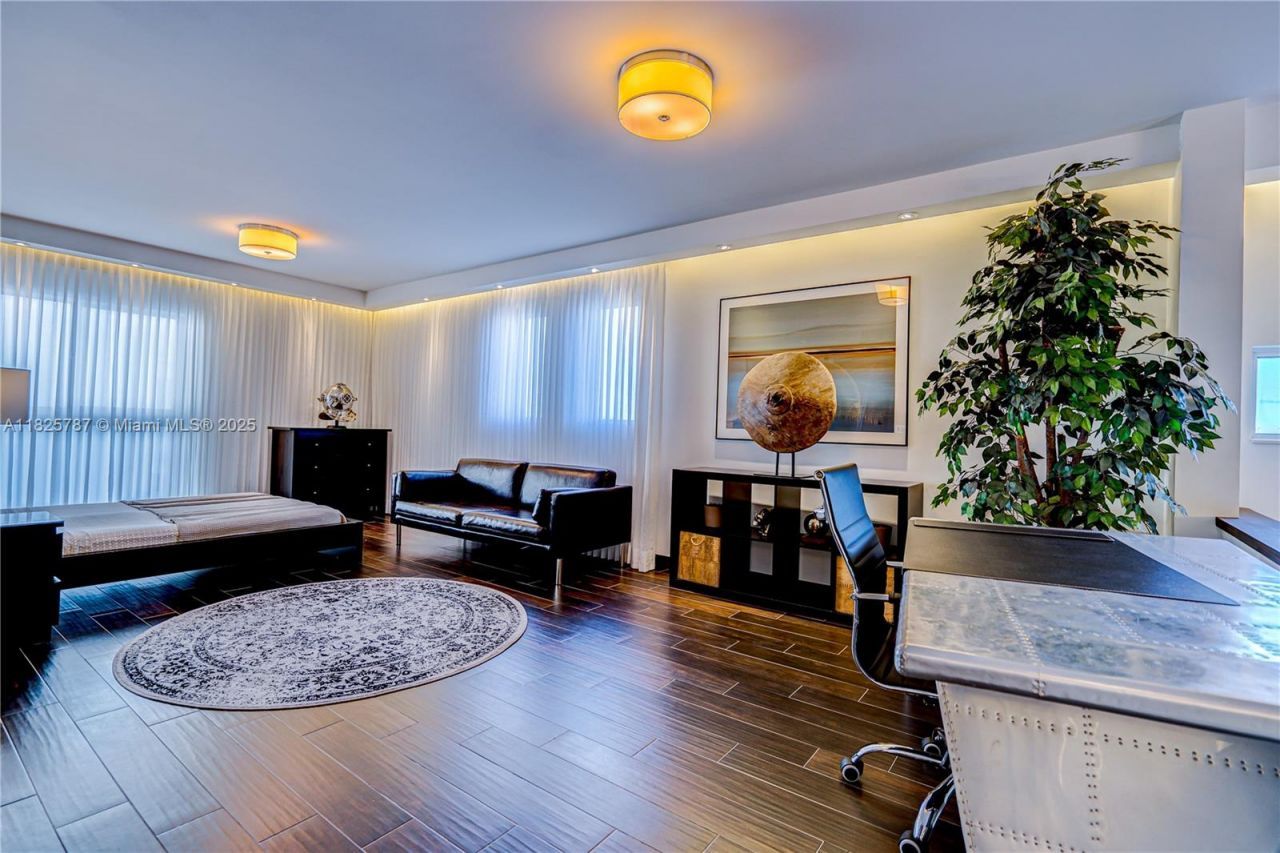 1701 Sunset Harbour Dr, Unit L507, Miami Beach, FL 33139 Photo