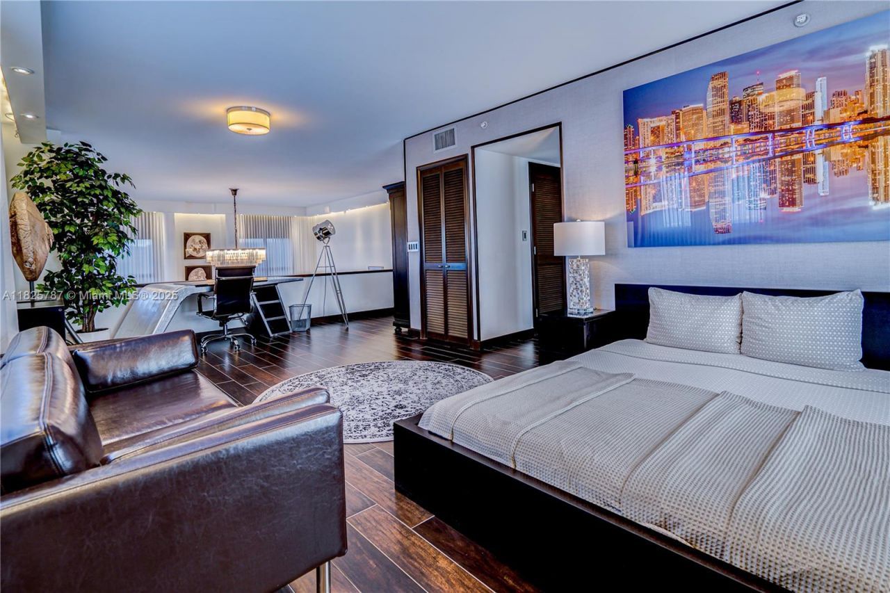 1701 Sunset Harbour Dr, Unit L507, Miami Beach, FL 33139 Photo