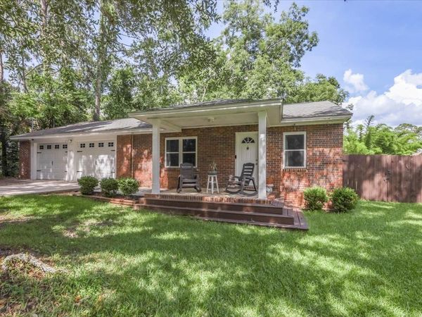 1529 Live Oak Drive, Tallahassee, FL 32301