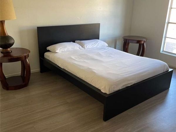 4650 Koval Lane, Unit 14D, Las Vegas, NV 89109