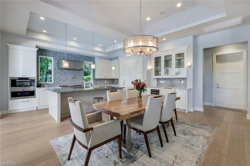 875 Wedge Dr, Naples, FL 34103 Photo