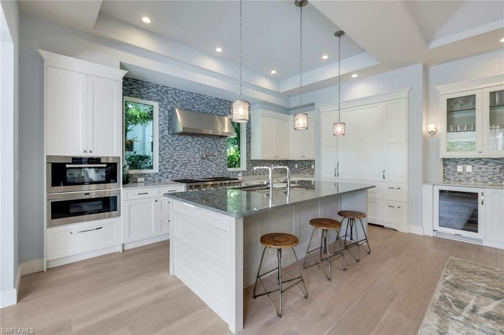 875 Wedge Dr, Naples, FL 34103 Photo