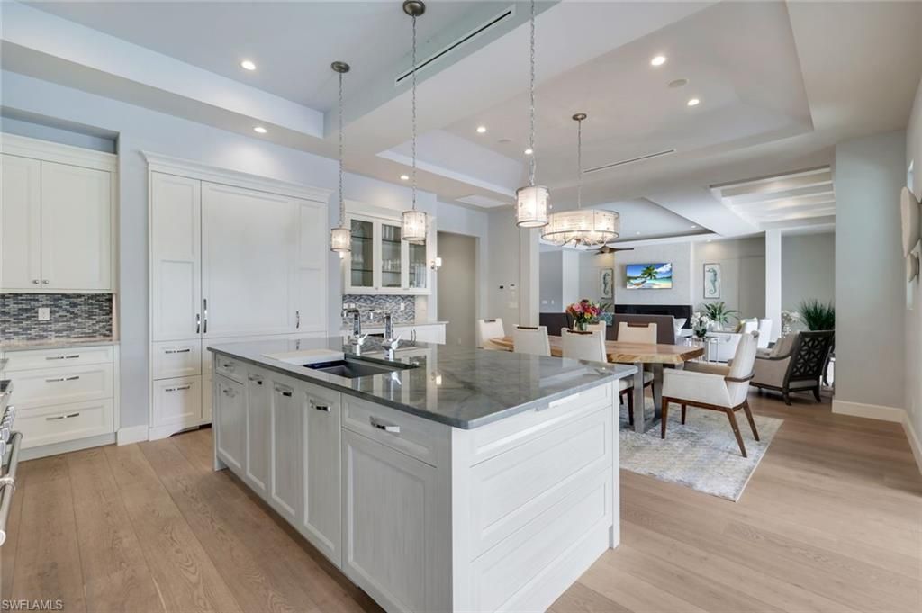 875 Wedge Dr, Naples, FL 34103 Photo