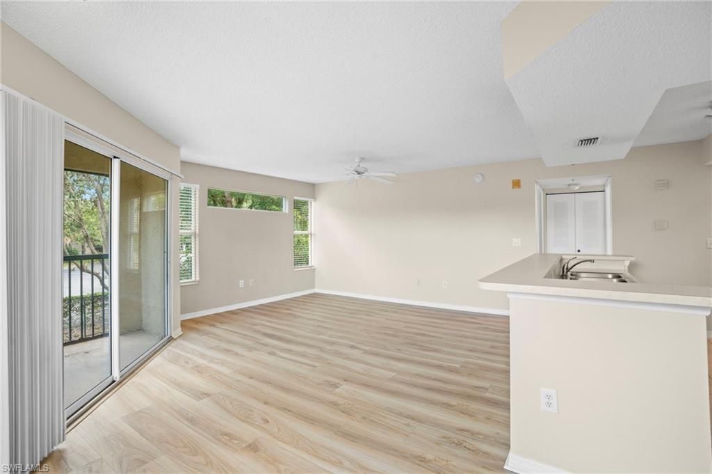 8851 Colonnades Ct W, Unit 128, Bonita Springs, FL 34135 Photo