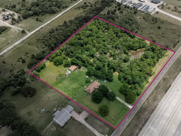 2909 SE McKinney Street, Rice, TX 75155