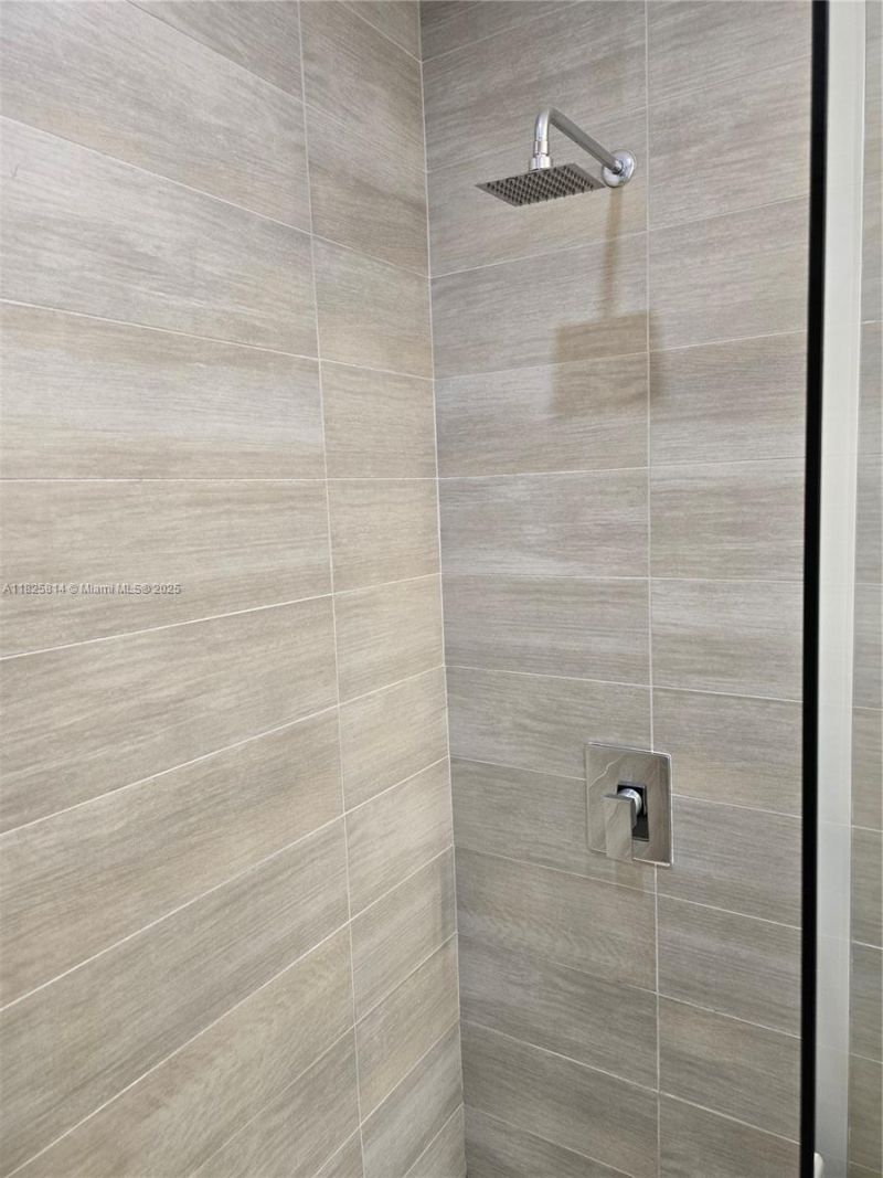 1600 SW 1st Ave, Unit 809, Miami, FL 33129 Photo