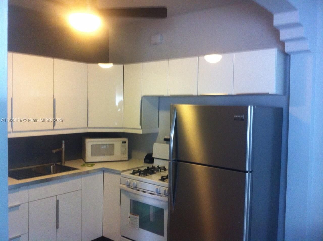 1325 Meridian Ave, Unit 6, Miami Beach, FL 33139 Photo