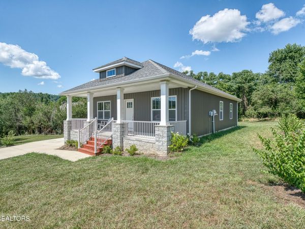 177 Hidden River Avenue Ave, Sparta, TN 38583