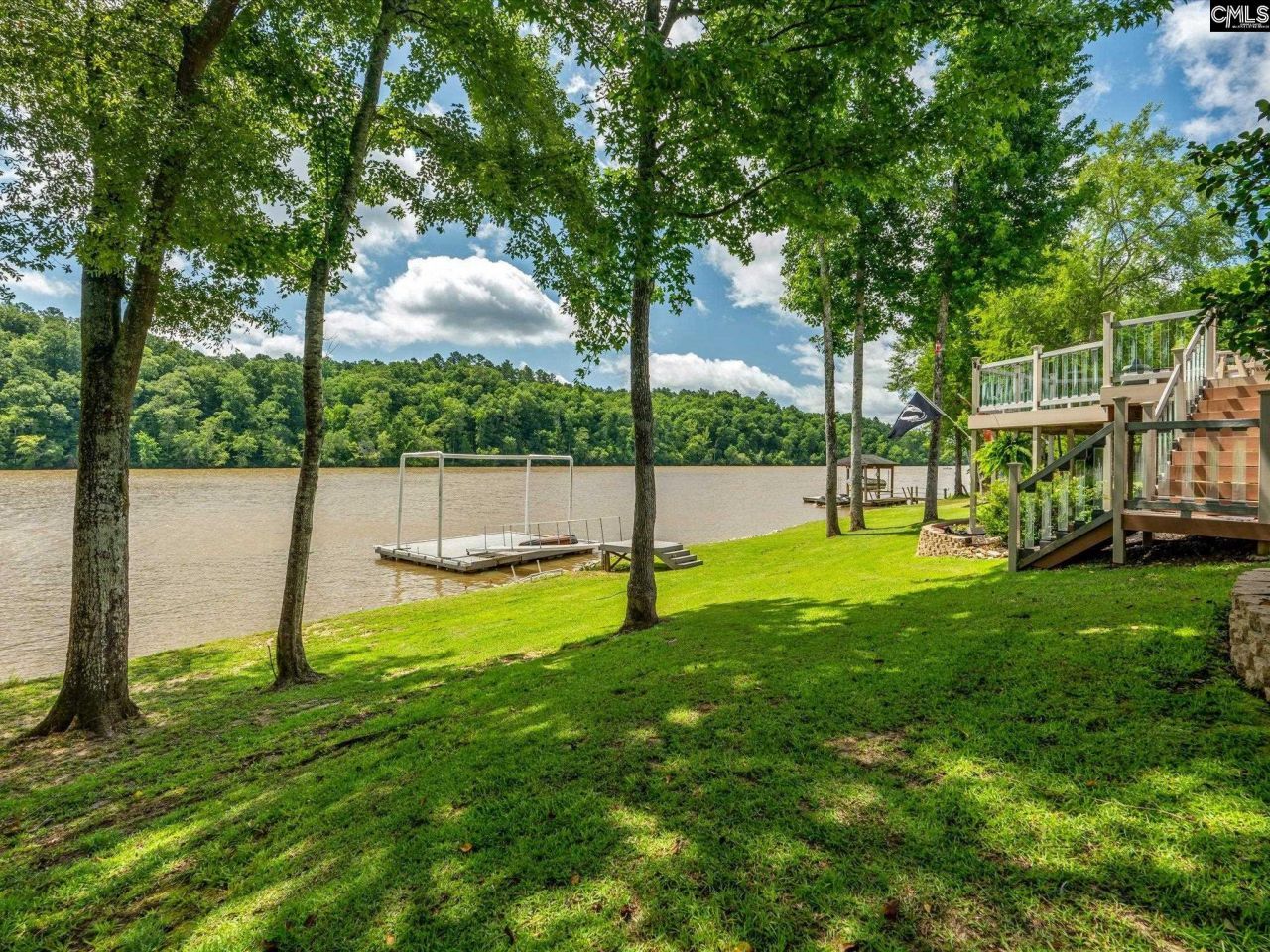 887 Living Waters Photo 36