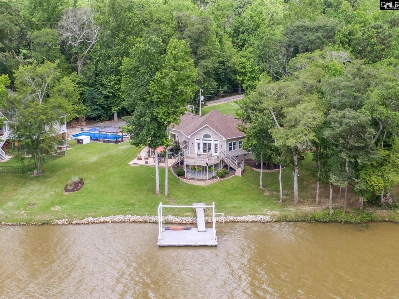 887 Living Waters Photo 41