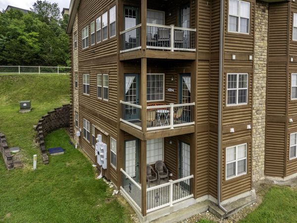 31 Blue Bird Way, Unit 4, Branson, MO 65616