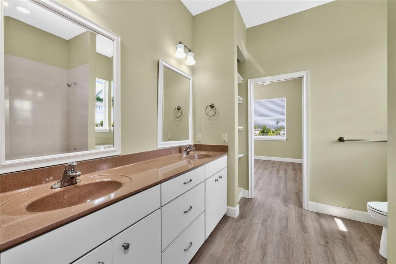 1930 Massachusetts Avenue, Englewood, FL 34224 Photo