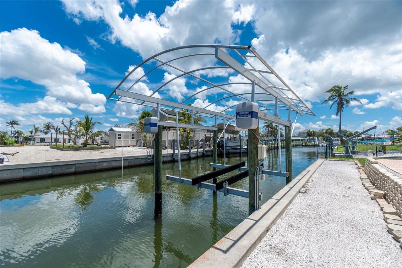 1930 Massachusetts Avenue, Englewood, FL 34224 Photo