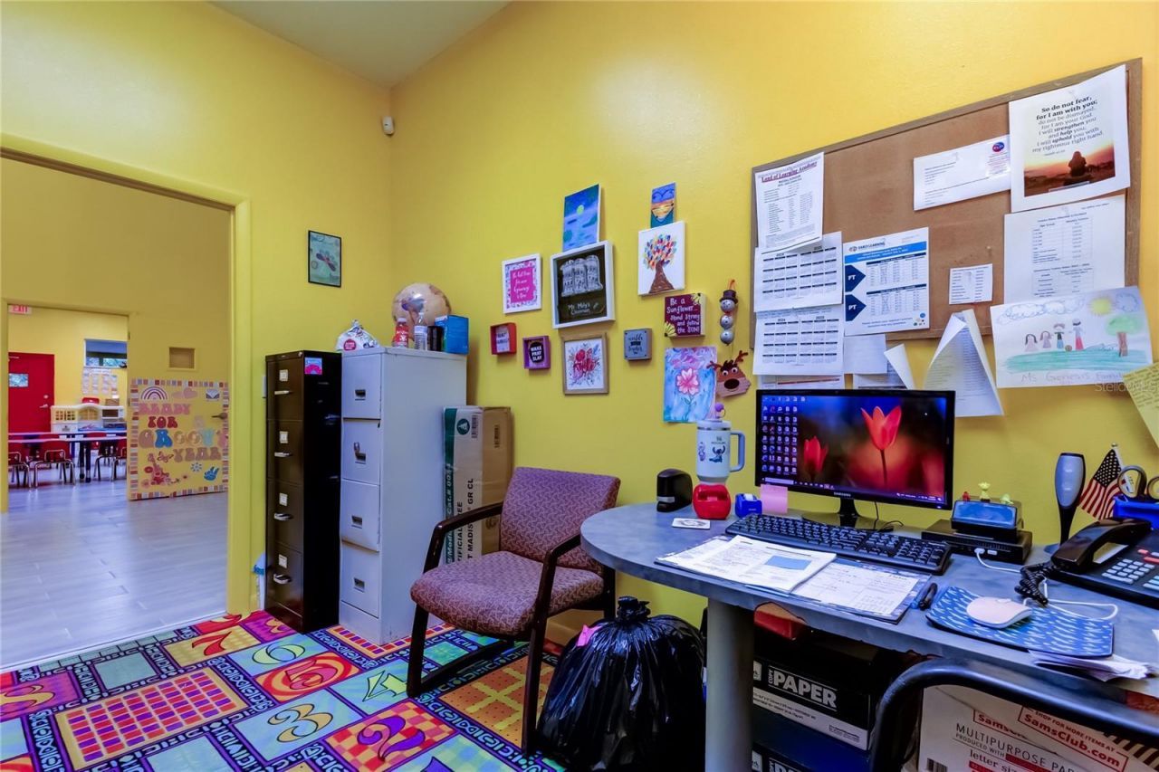 8816 W Robson St, Tampa, FL 33615 Photo