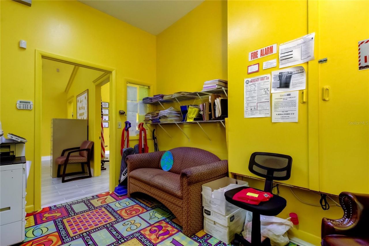 8816 W Robson St, Tampa, FL 33615 Photo