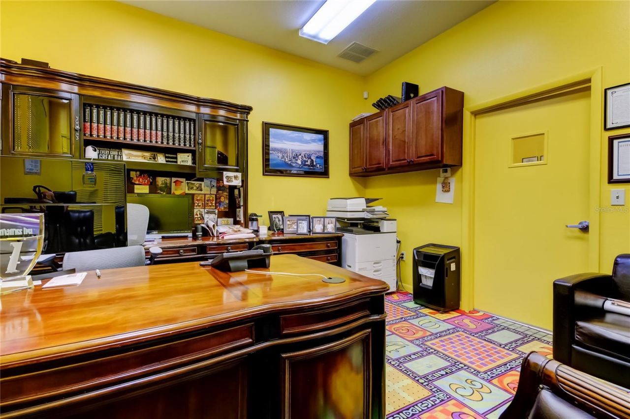 8816 W Robson St, Tampa, FL 33615 Photo