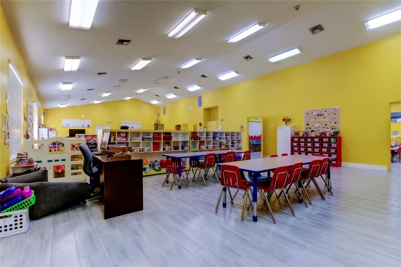 8816 W Robson St, Tampa, FL 33615 Photo