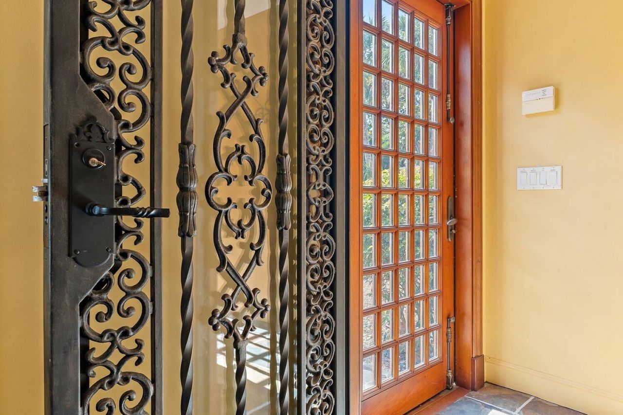 527 S Beach Road, Jupiter Island, FL 33455 Photo