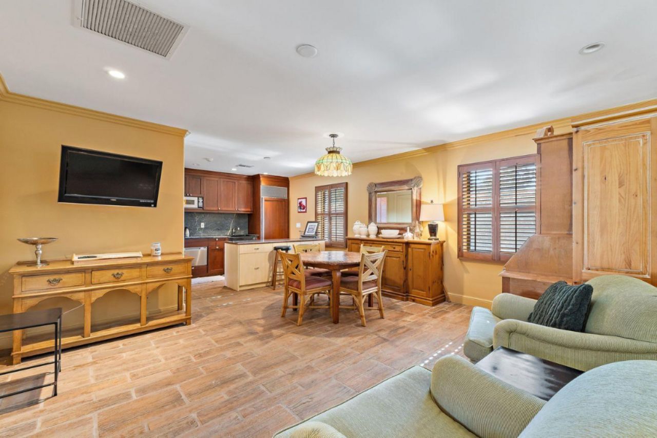 527 S Beach Road, Jupiter Island, FL 33455 Photo