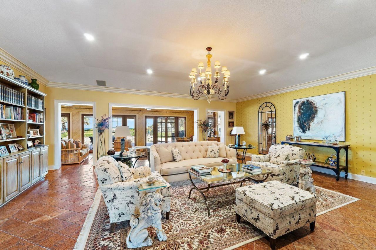 527 S Beach Road, Jupiter Island, FL 33455 Photo