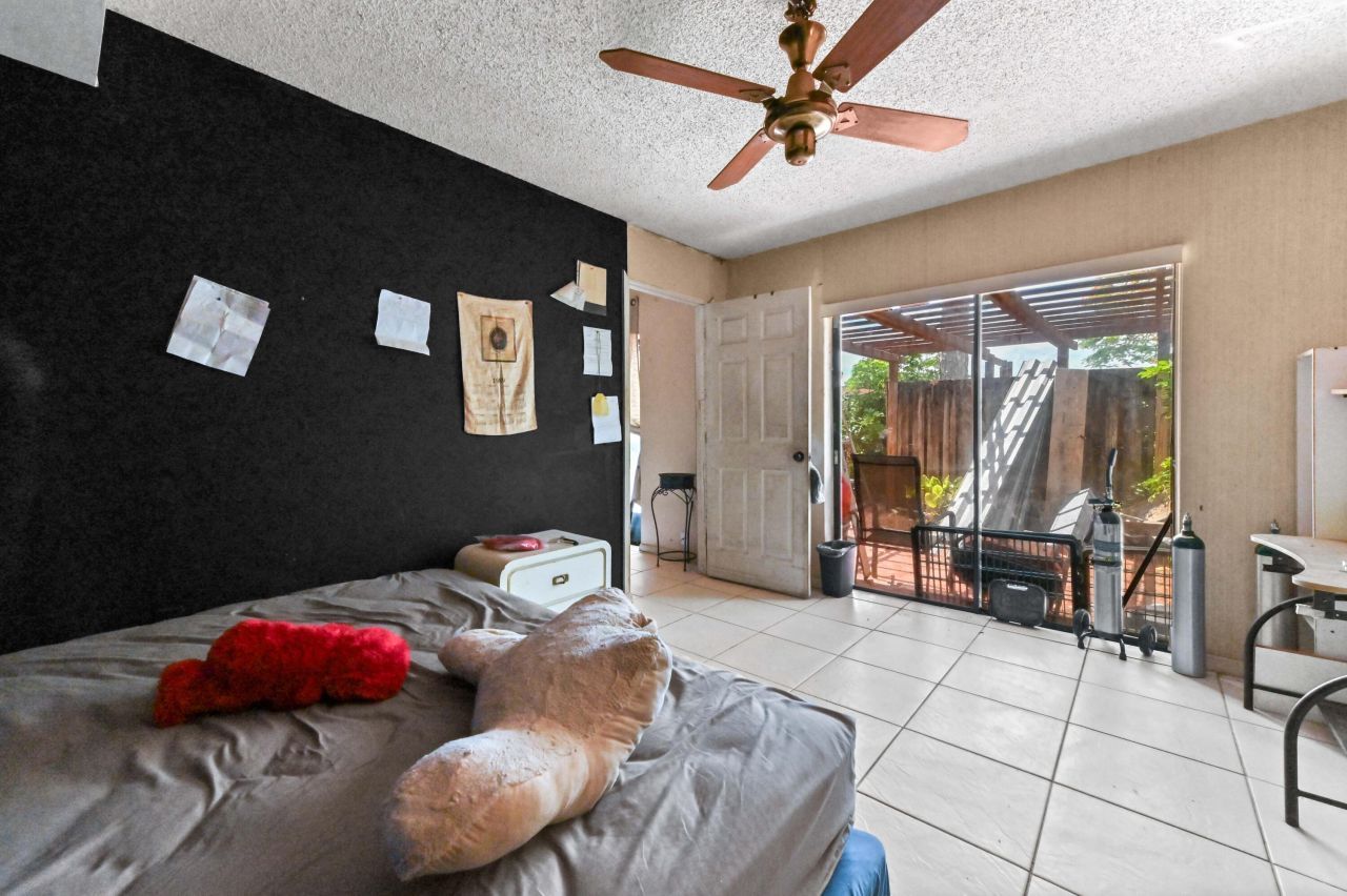 2423 24th Lane, Greenacres, FL 33463 Photo