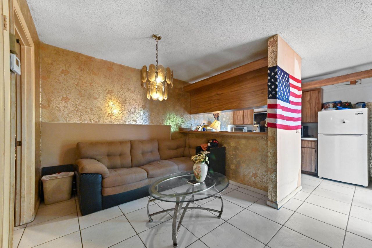 2423 24th Lane, Greenacres, FL 33463 Photo