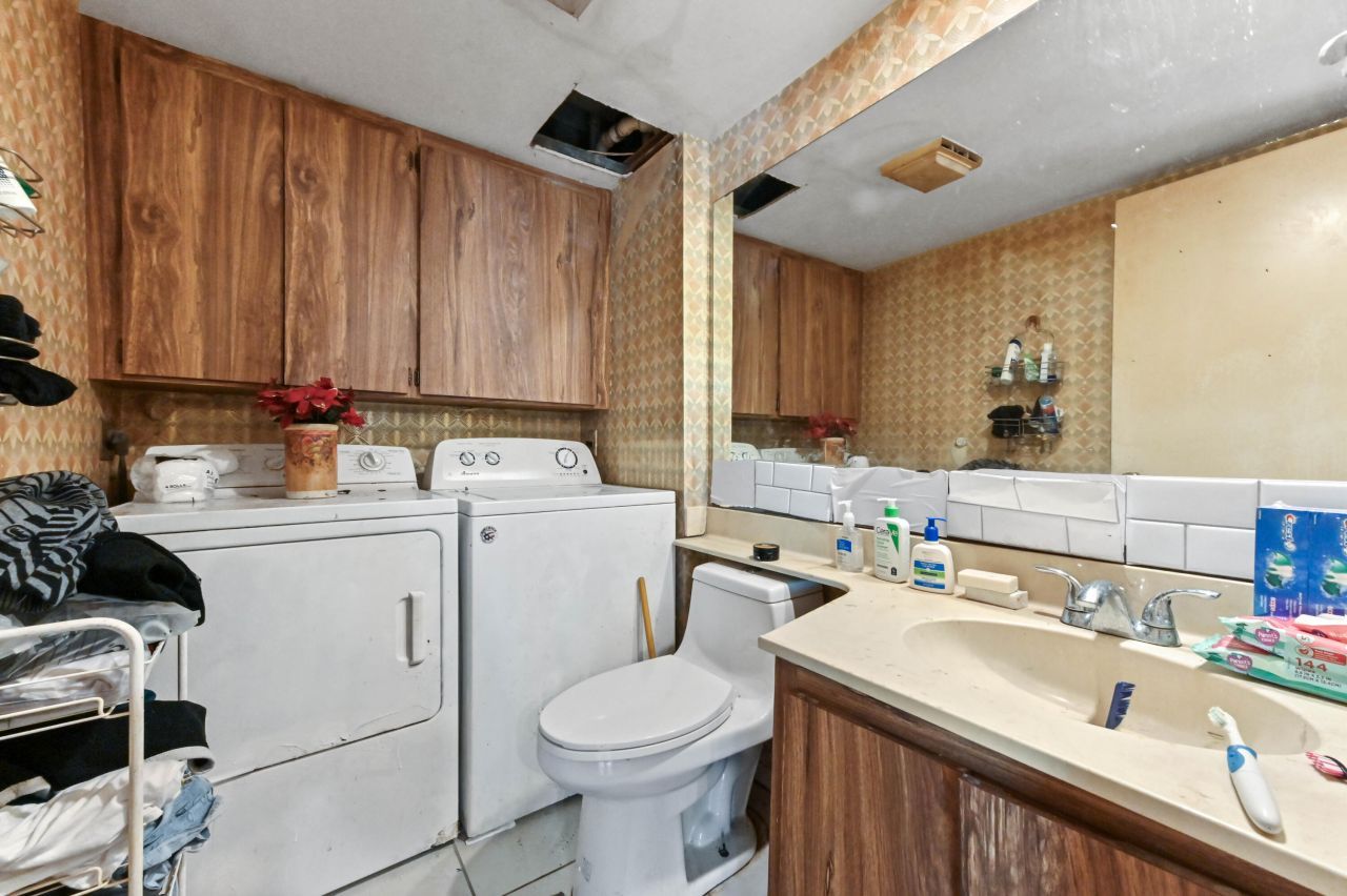 2423 24th Lane, Greenacres, FL 33463 Photo