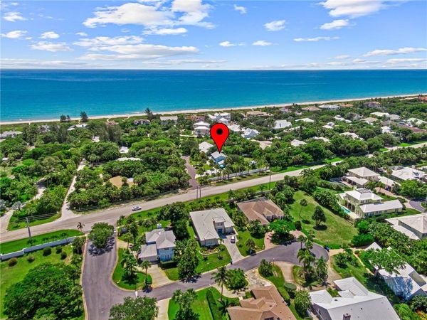 2225 Genesea Lane, Vero Beach, FL 32963