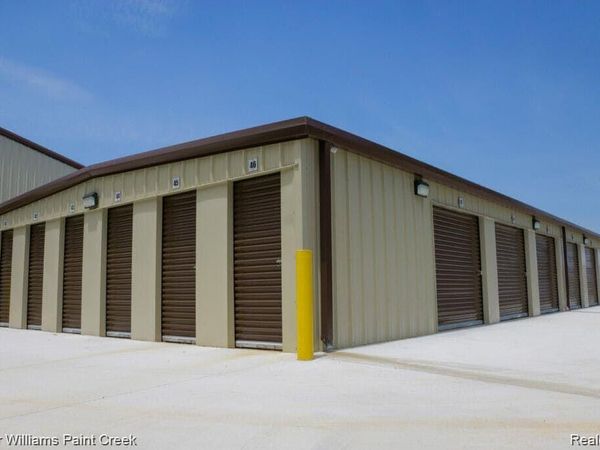 3905 32ND Street, Port Huron Twp, MI 48060