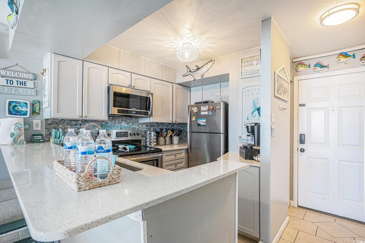 9400 Shore Dr. Photo 15