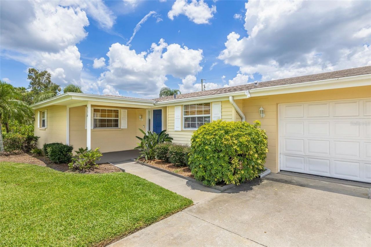 336 Highland Shores Dr, Ellenton, FL 34222 Photo