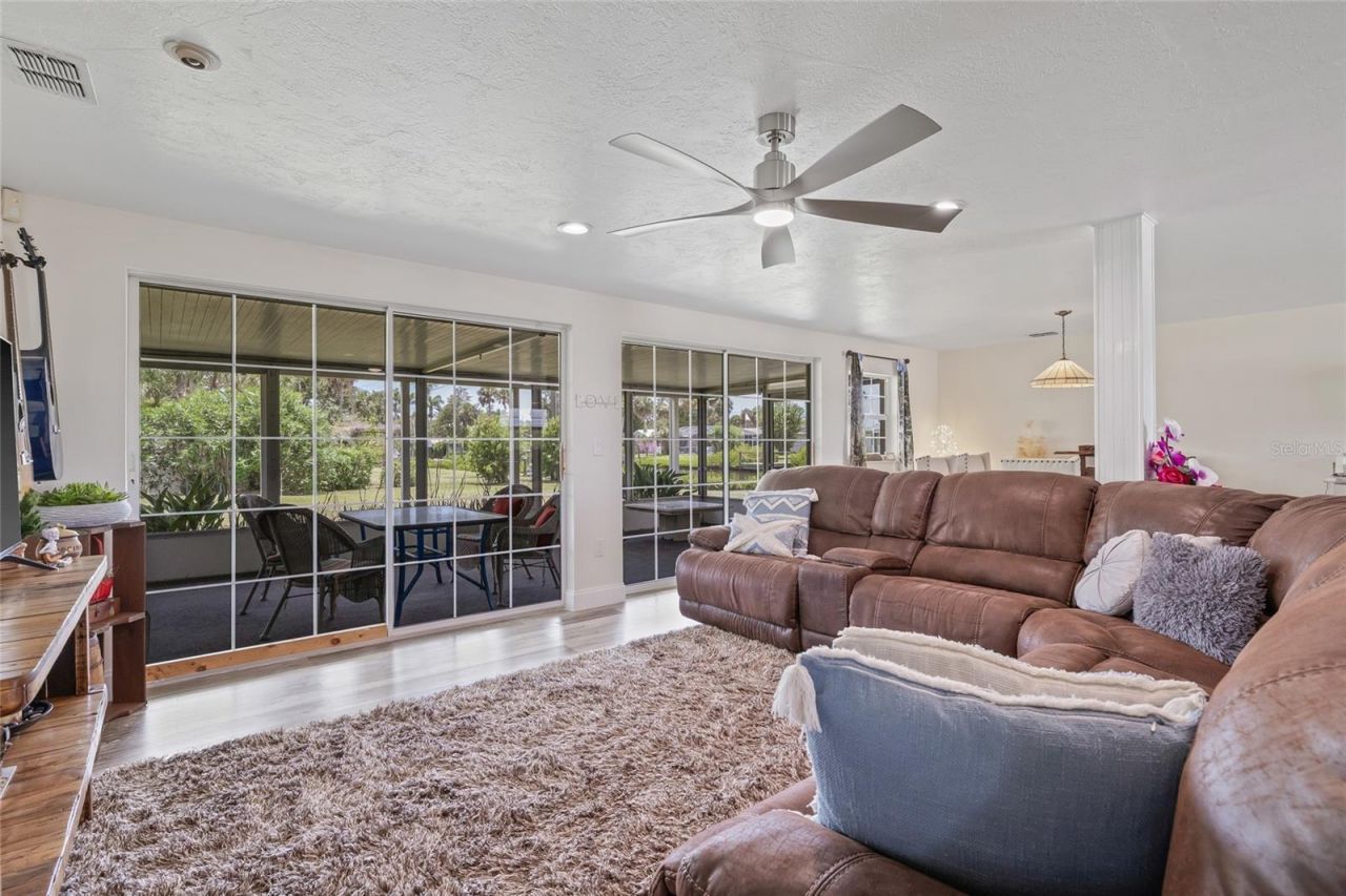 336 Highland Shores Dr, Ellenton, FL 34222 Photo