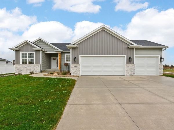531 Davis Drive NE, Mount Vernon, IA 52314