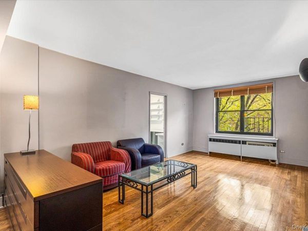 139-15 83 Avenue, Unit 520, Briarwood, NY 11435