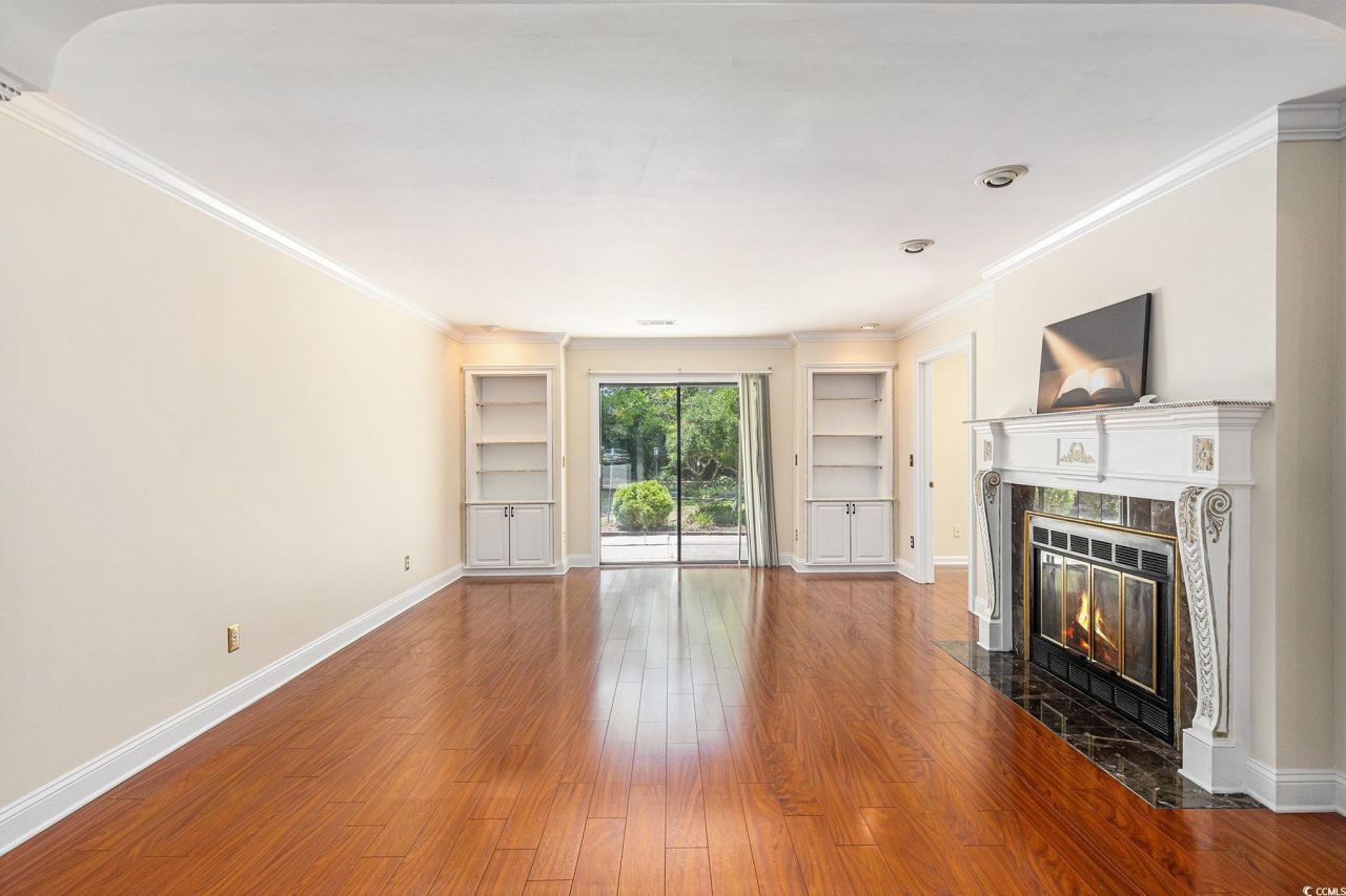 137 Hickory Dr. Photo 10