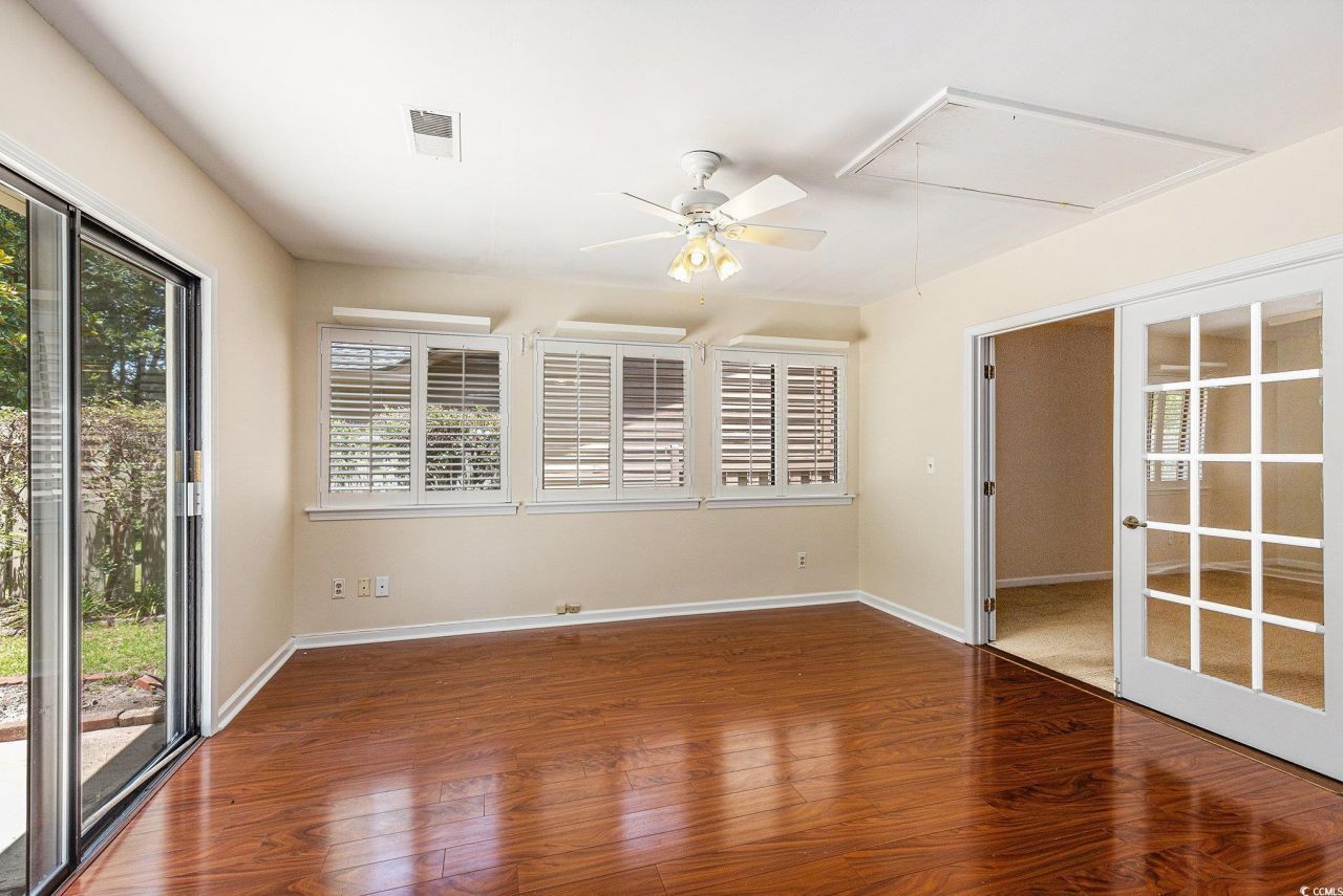 137 Hickory Dr. Photo 18