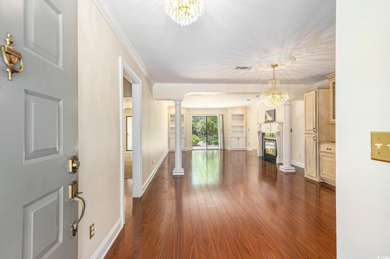 137 Hickory Dr. Photo 6