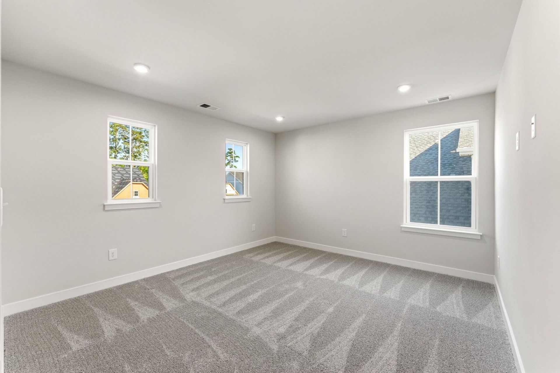 2273 Hazel Way Photo 15