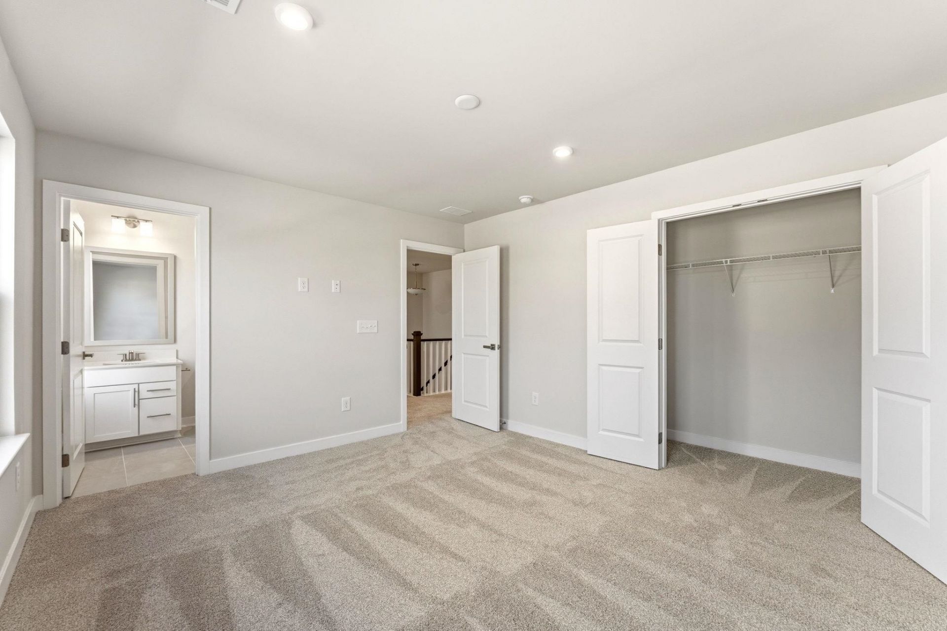 2273 Hazel Way Photo 22