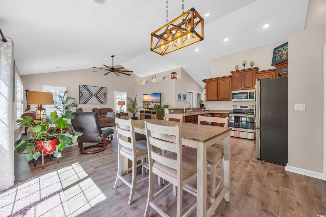 3154 Shorecrest Bay Dr. Photo 7