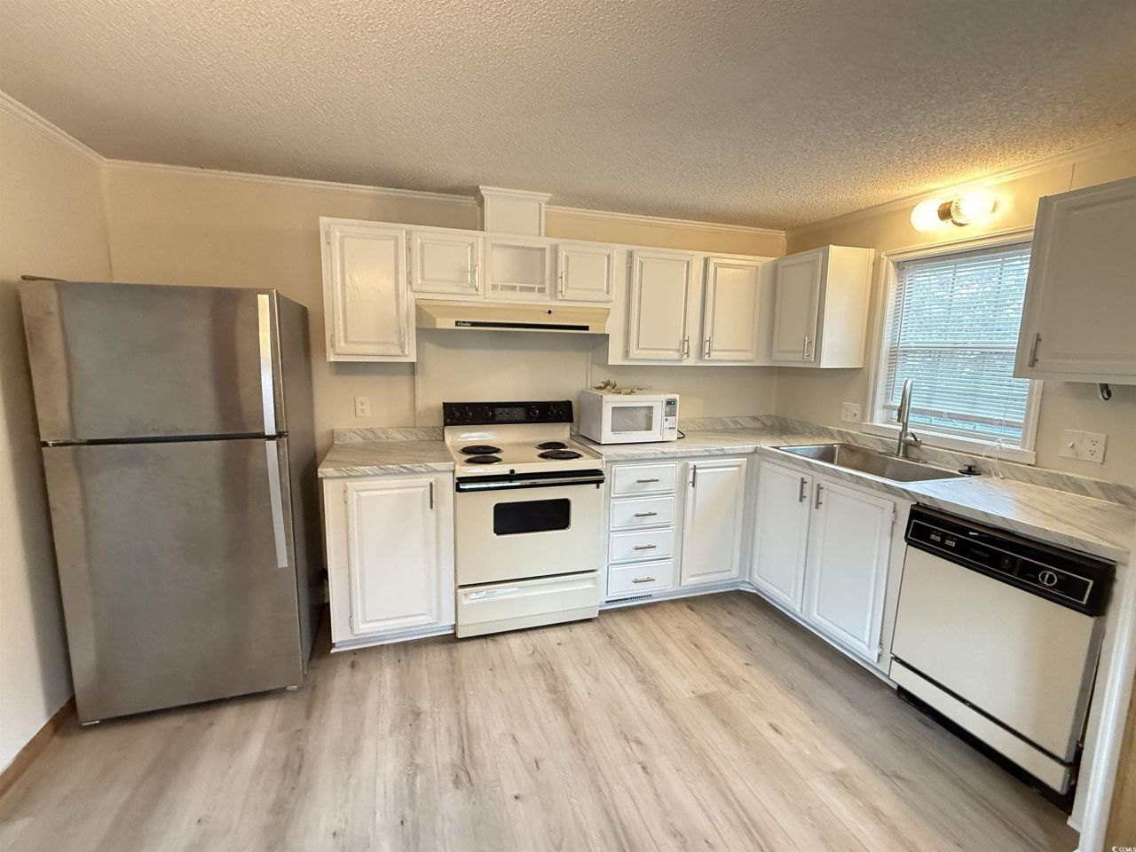 1108 Forest Dr. Photo 8