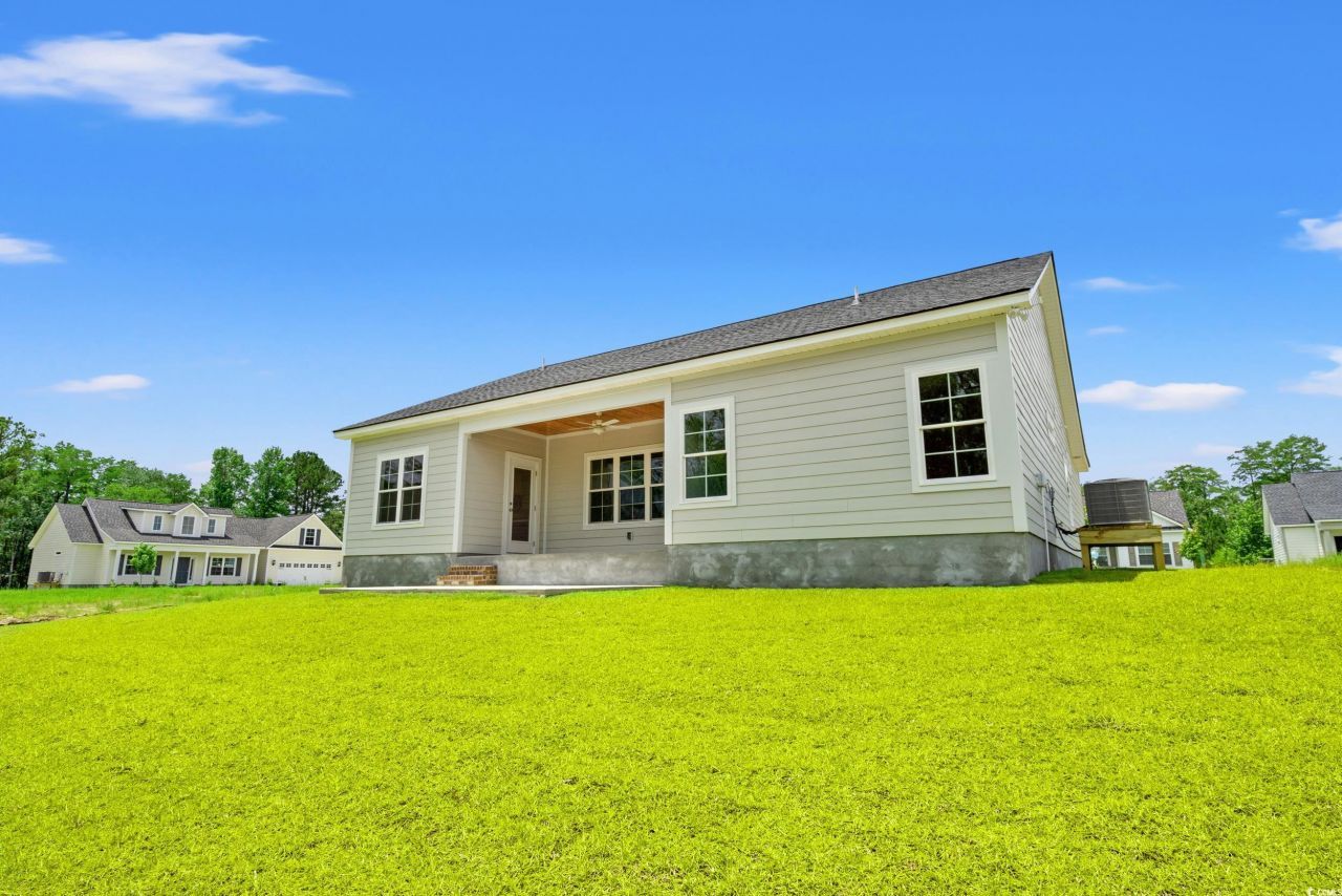 5009 Shore Breeze Dr. Photo 26