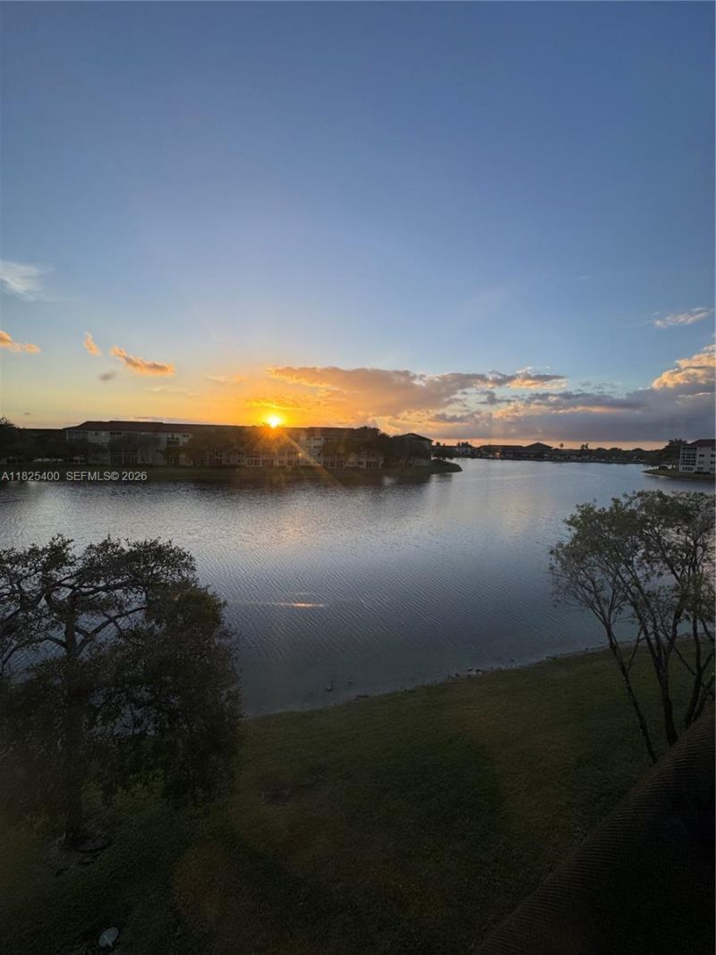 12950 SW 13th St, Unit 301D, Pembroke Pines, FL 33027 Photo